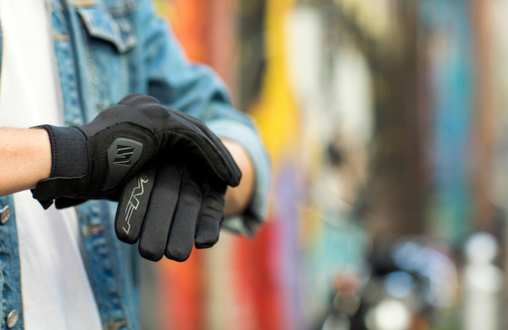 FIVE Advanced Gloves - Globe Black Motorcycle Gloves ถุงมือขี่มอเตอร์ไซค์